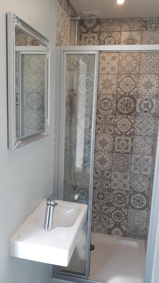 Biesbosch Bed & Breakfast Werkendam Bagian luar foto
